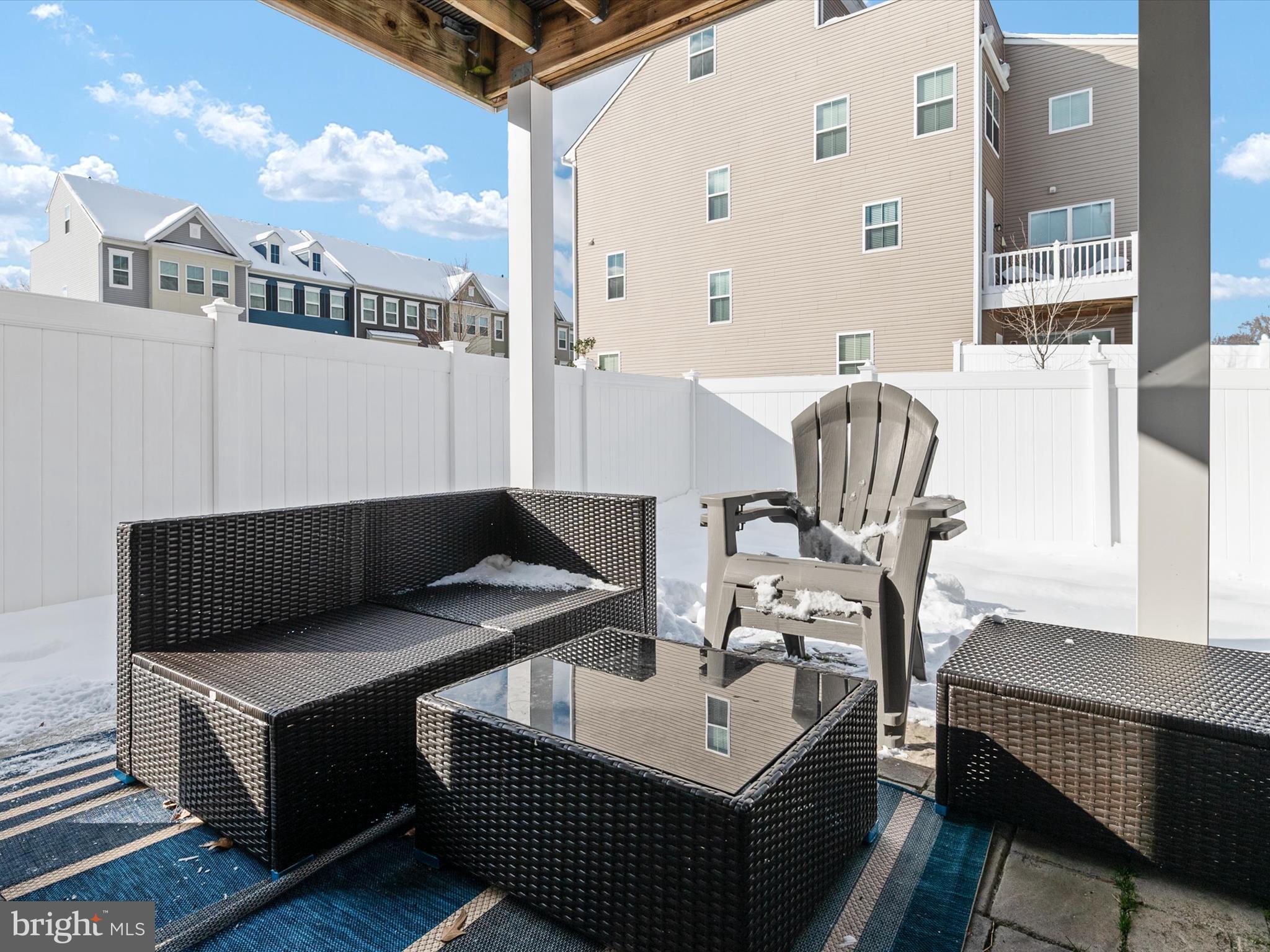 1440 HONEYLOCUST DRIVE