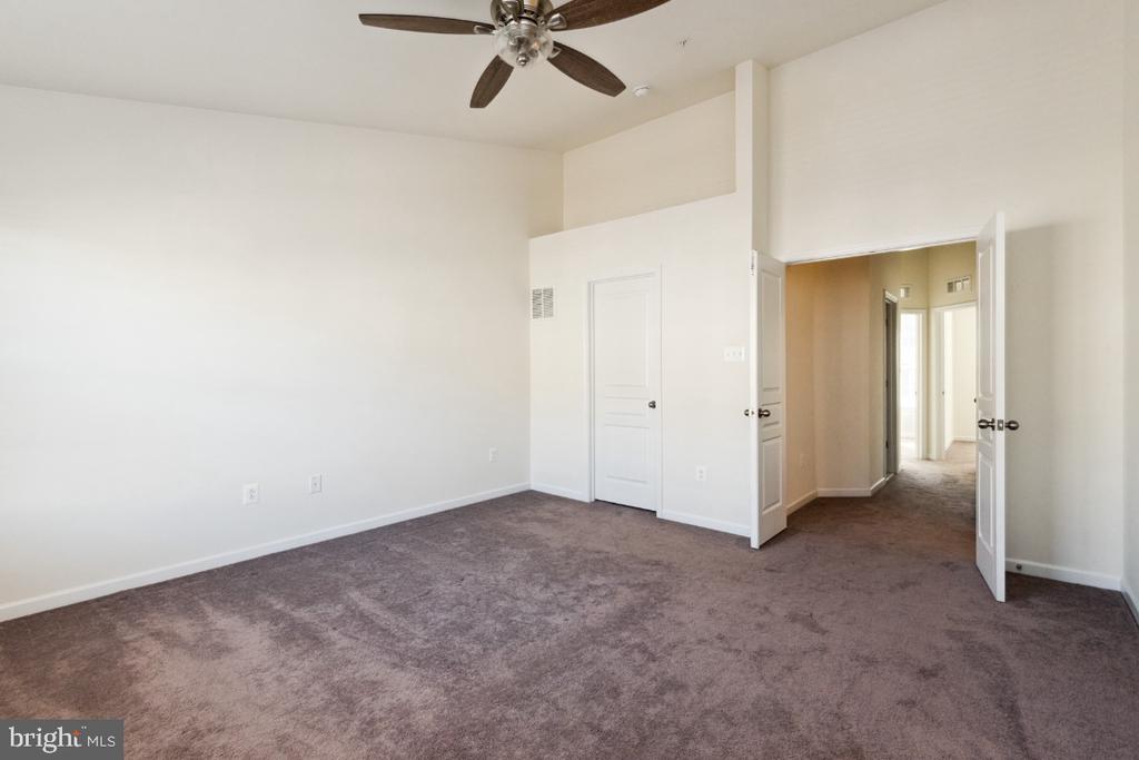 2521 FRANCIS LANE
