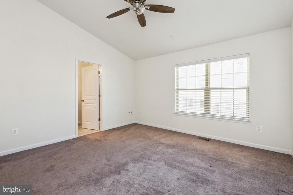 2521 FRANCIS LANE
