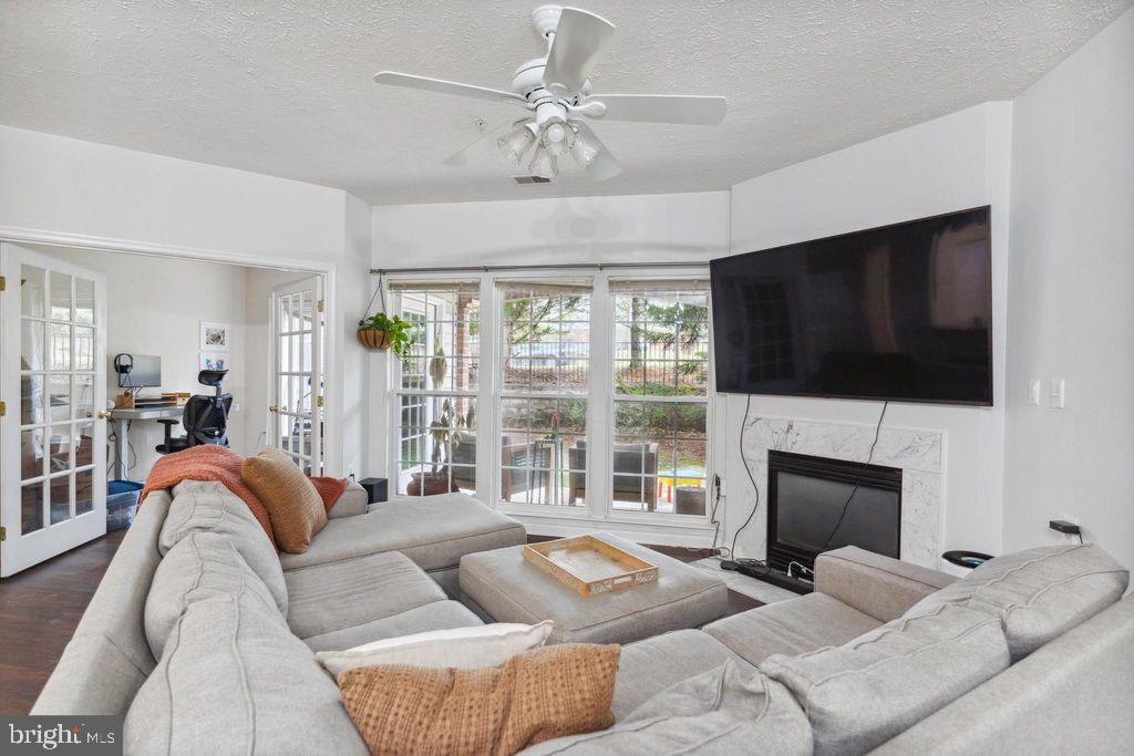 2498 AMBER ORCHARD COURT E Unit: 102