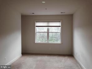 8535 VETERANS HIGHWAY E 201
