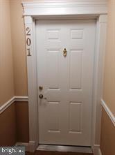 8535 VETERANS HIGHWAY E 201