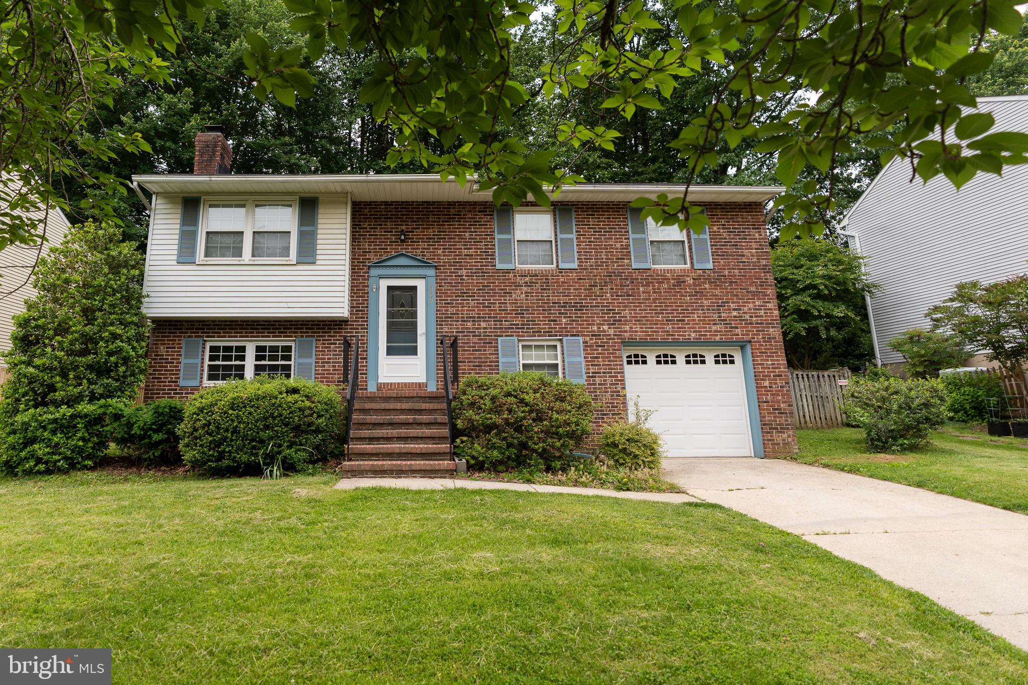 529 NORTON LANE