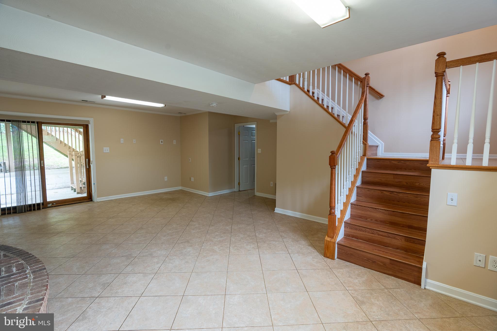 529 NORTON LANE