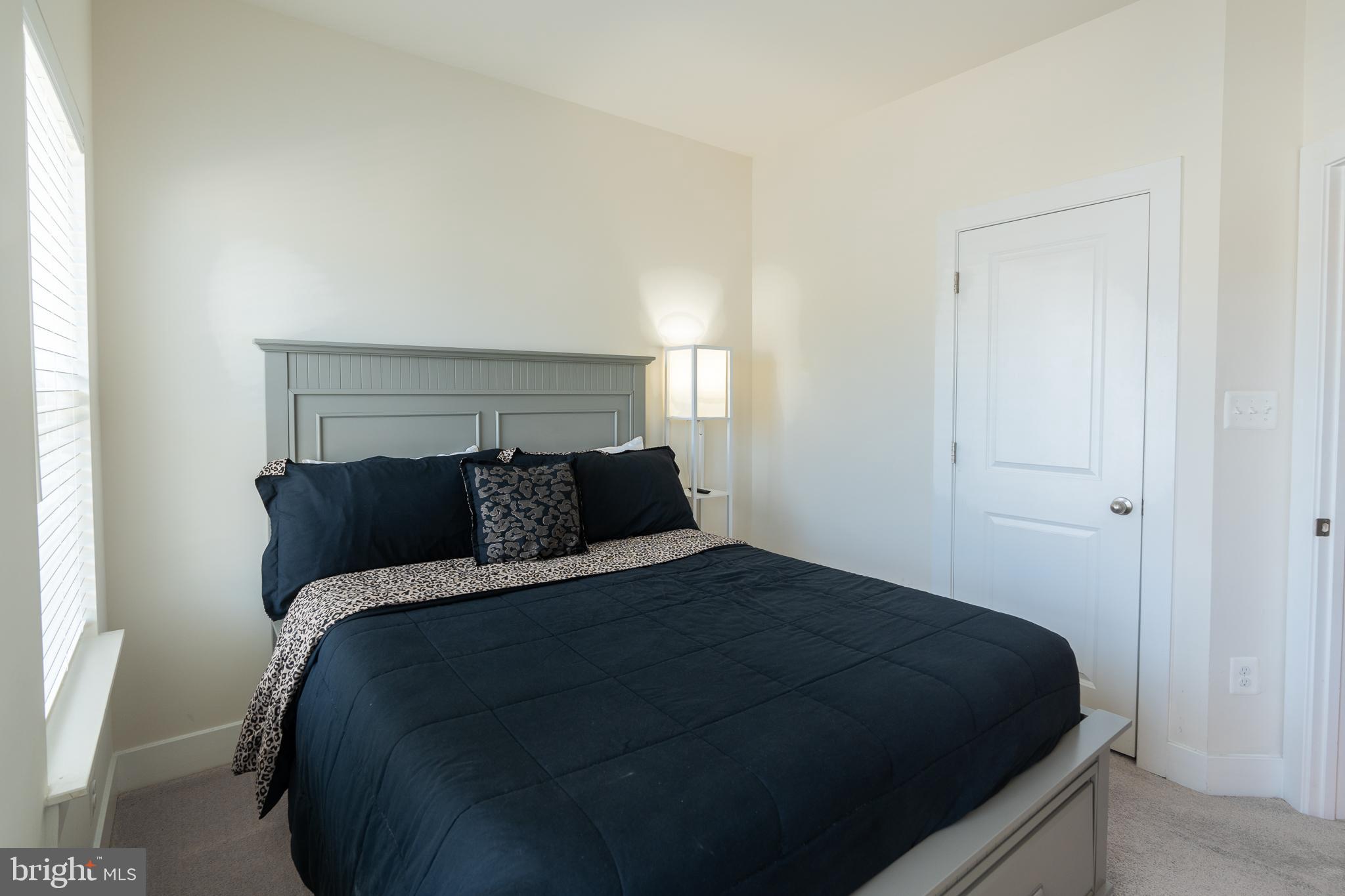 1445 HONEYLOCUST DRIVE