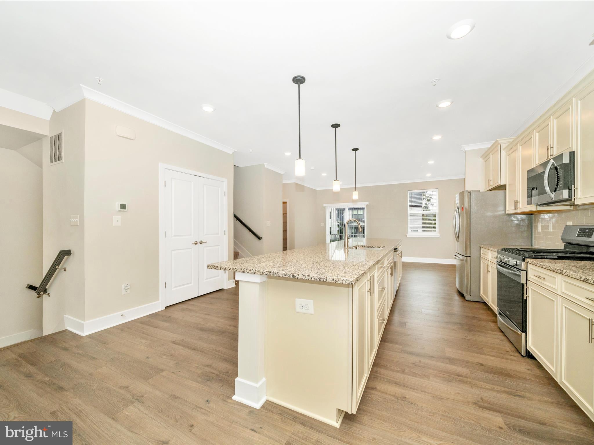 7601 CHERT COURT