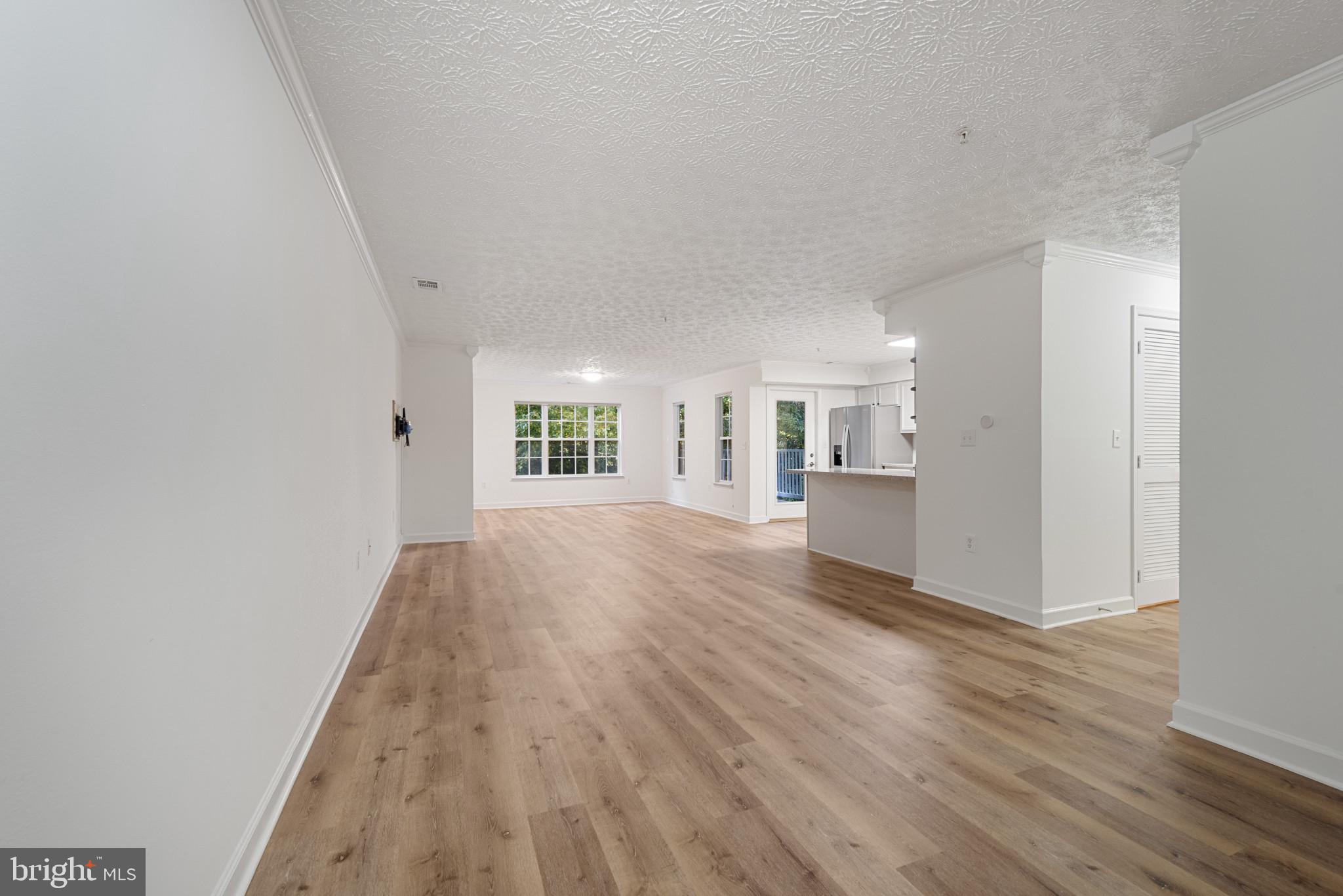 621 ADMIRAL DRIVE 207