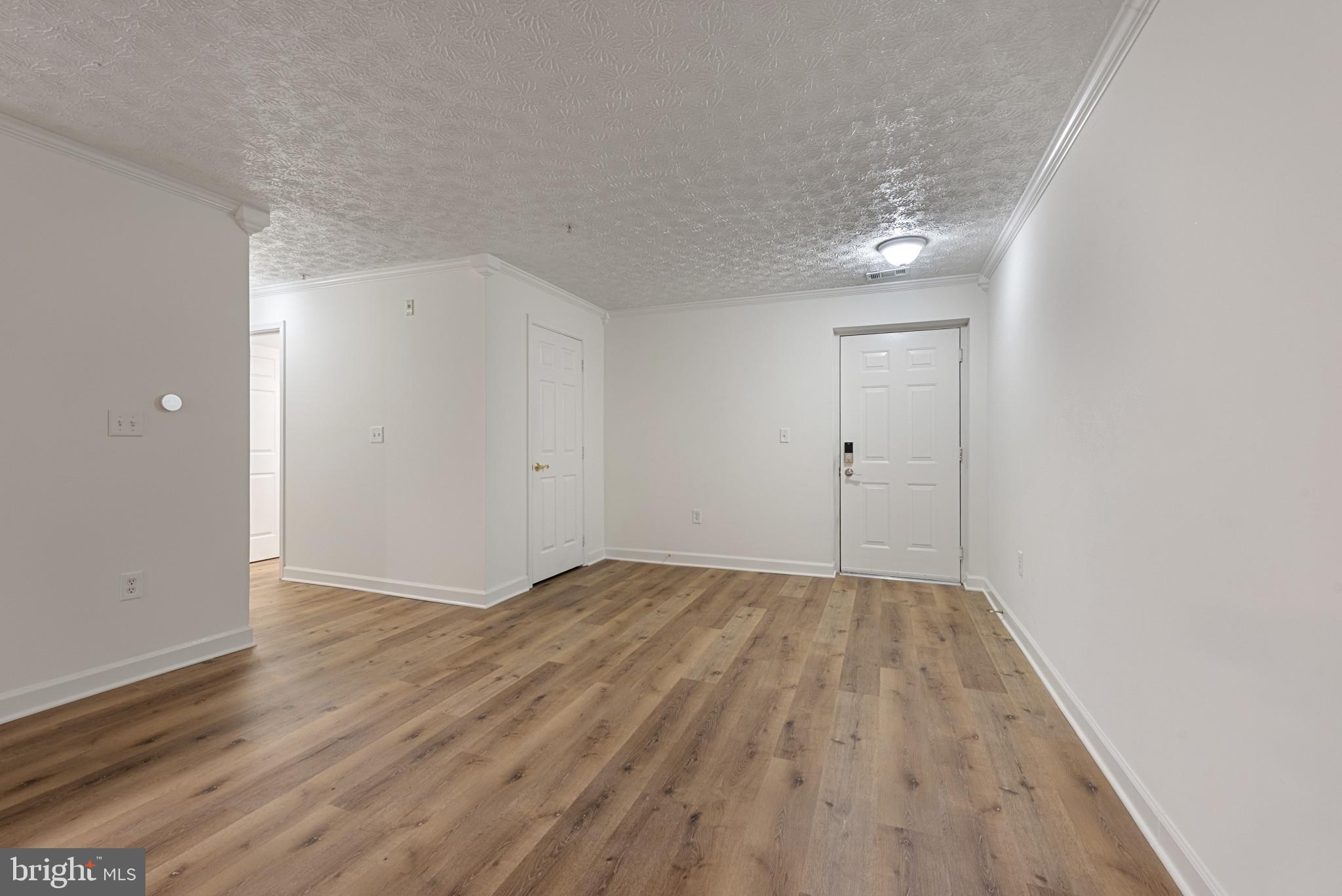 621 ADMIRAL DRIVE 207