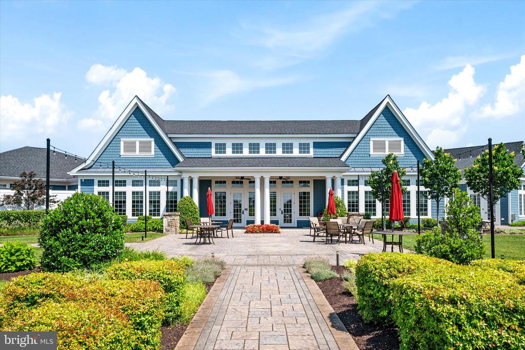 3322 MILKWEED COURT