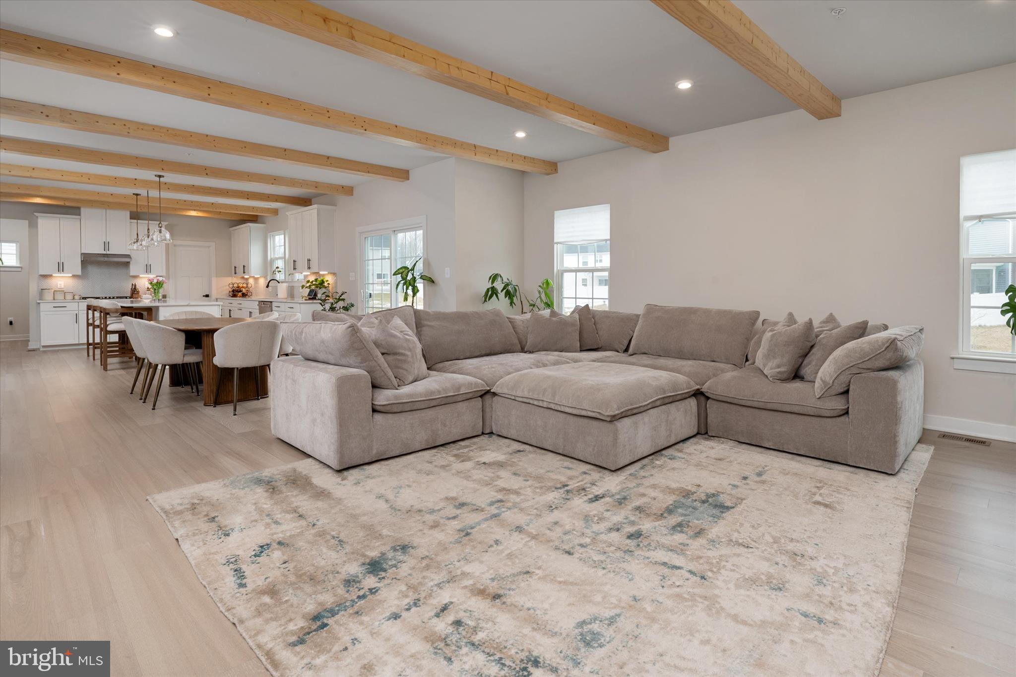 3322 MILKWEED COURT