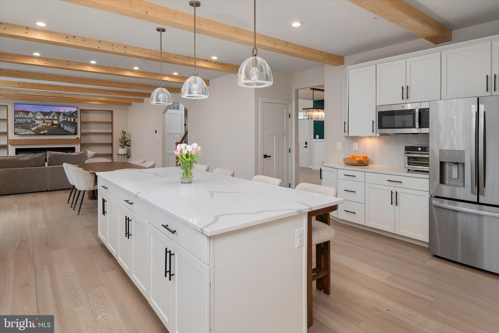 3322 MILKWEED COURT