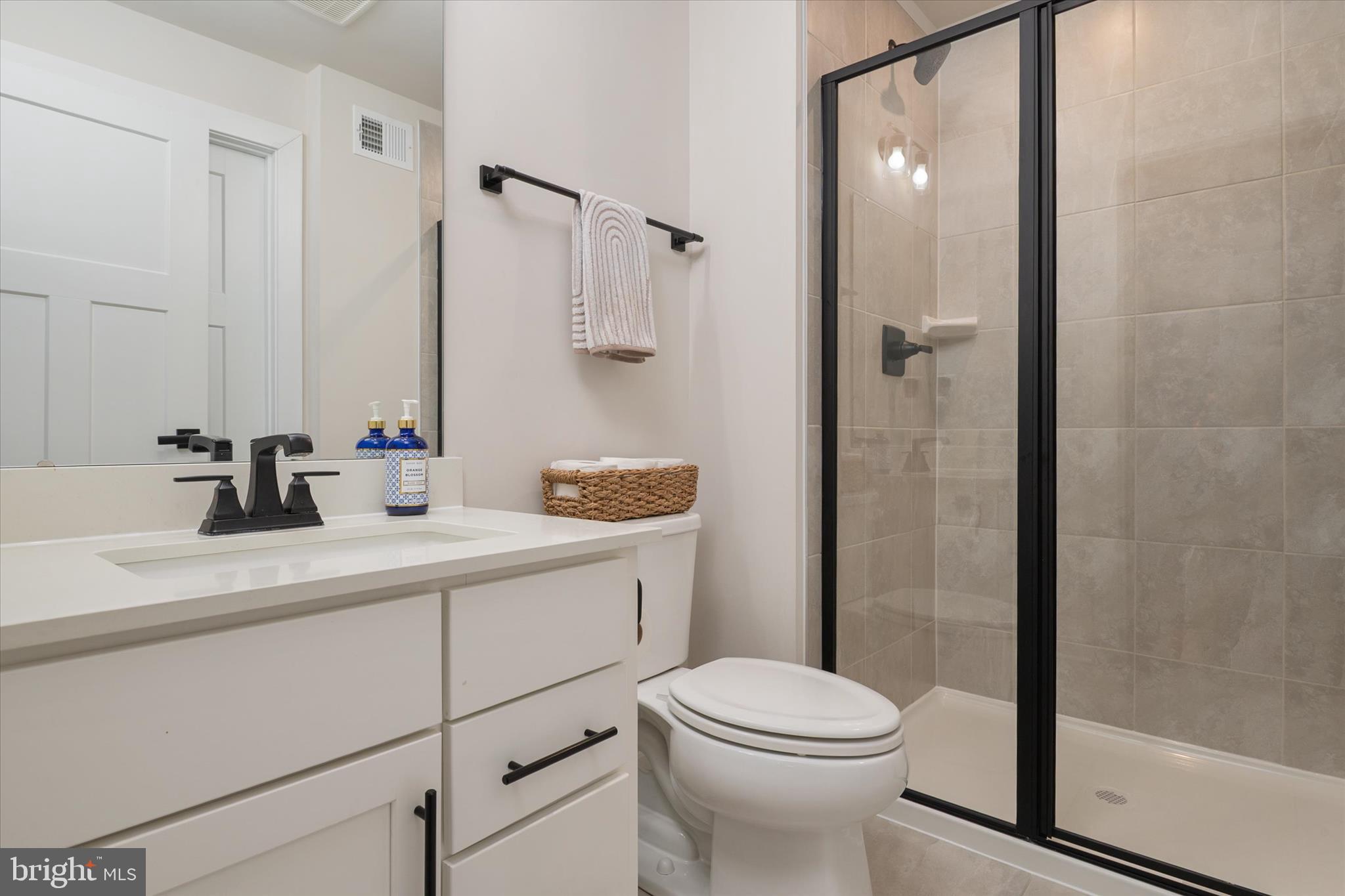3322 MILKWEED COURT