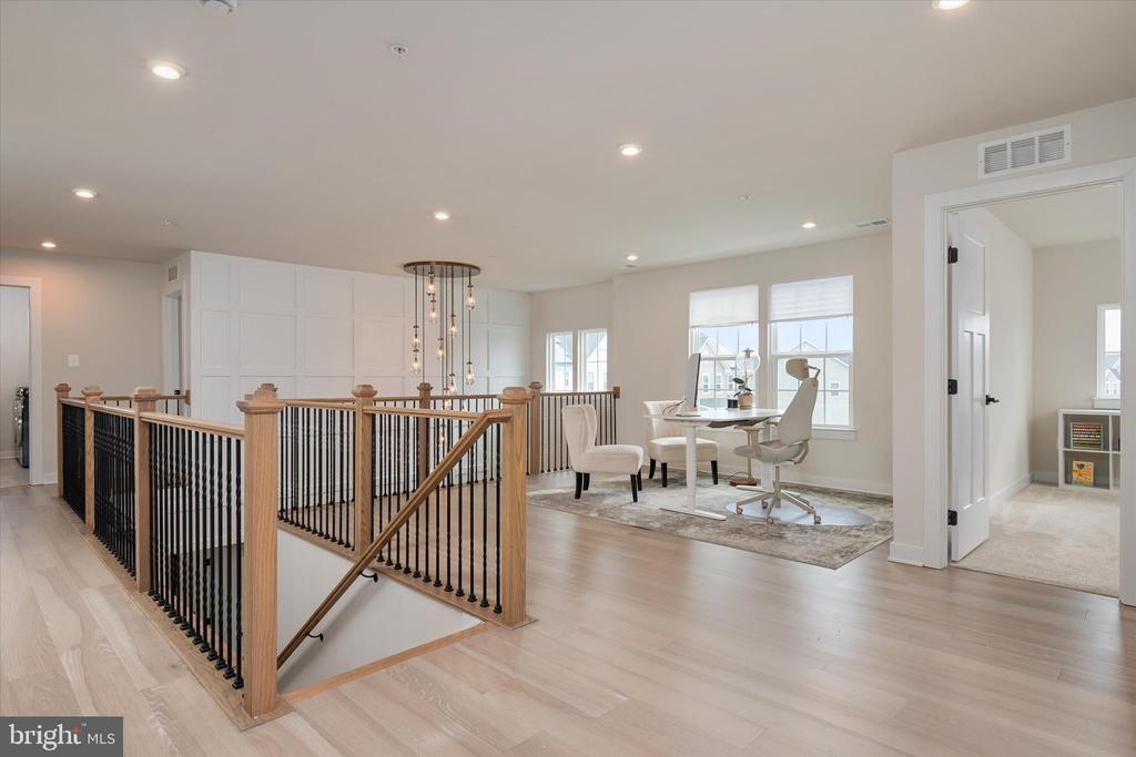 3322 MILKWEED COURT