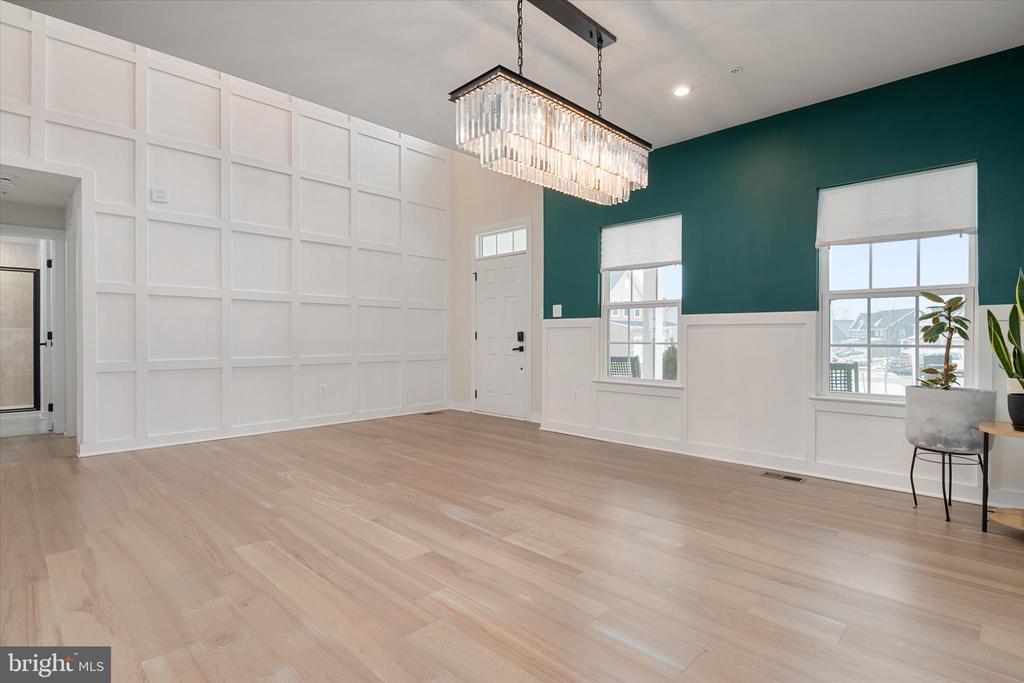 3322 MILKWEED COURT