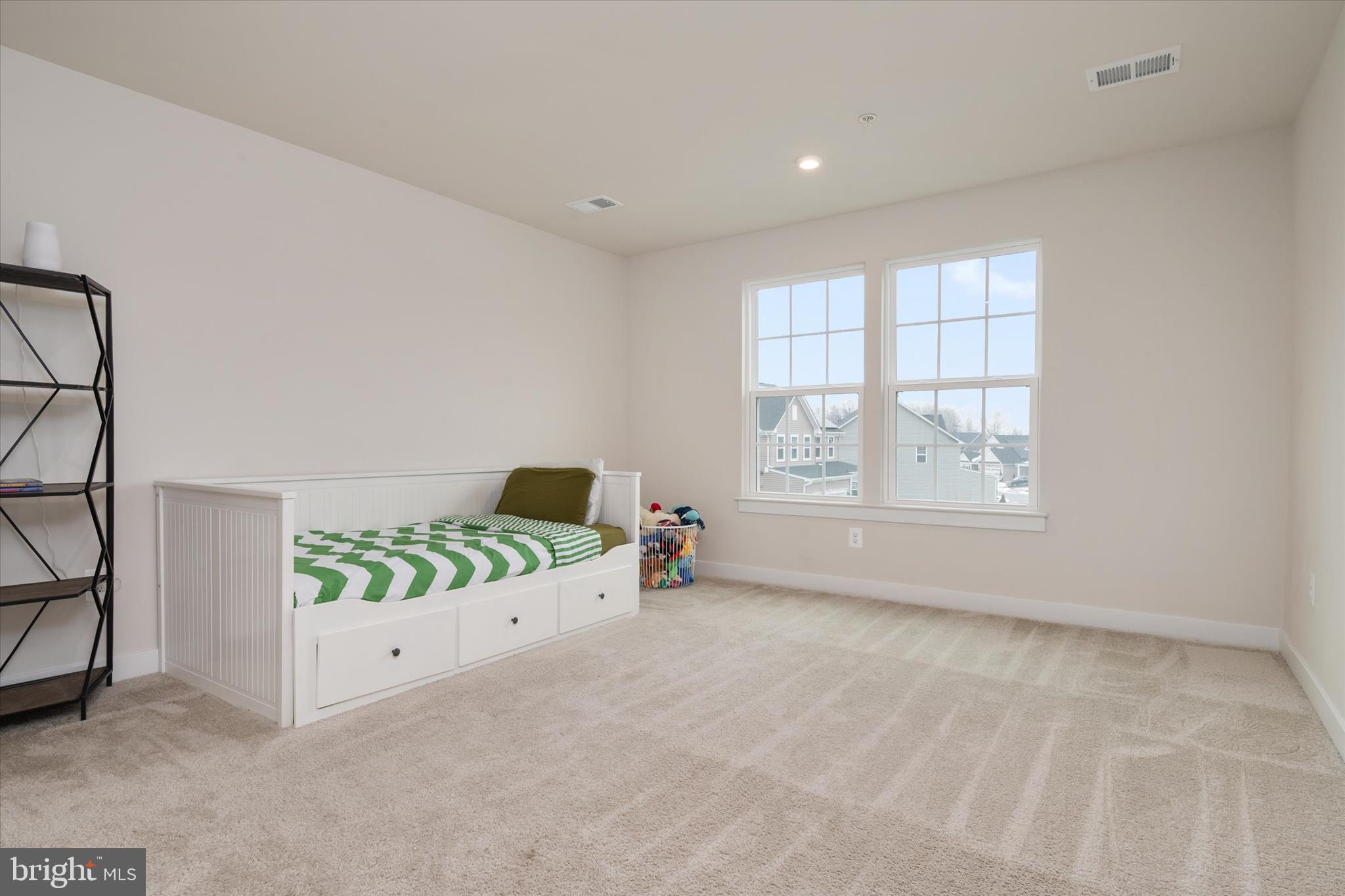 3322 MILKWEED COURT