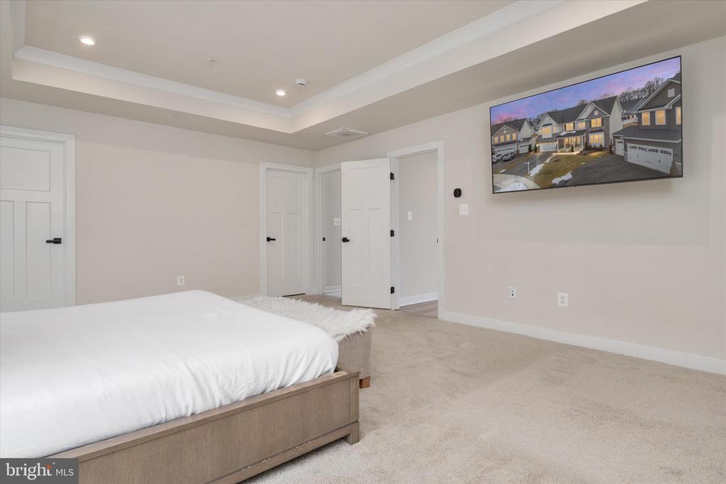 3322 MILKWEED COURT