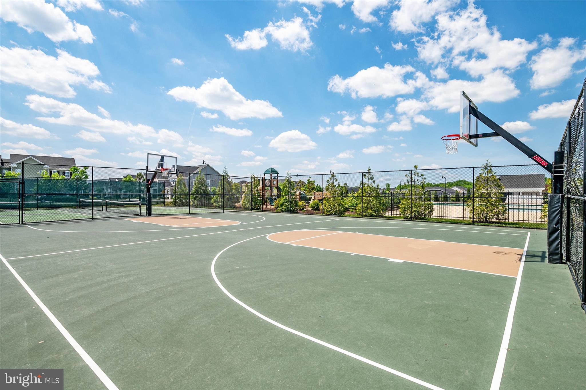 3322 MILKWEED COURT