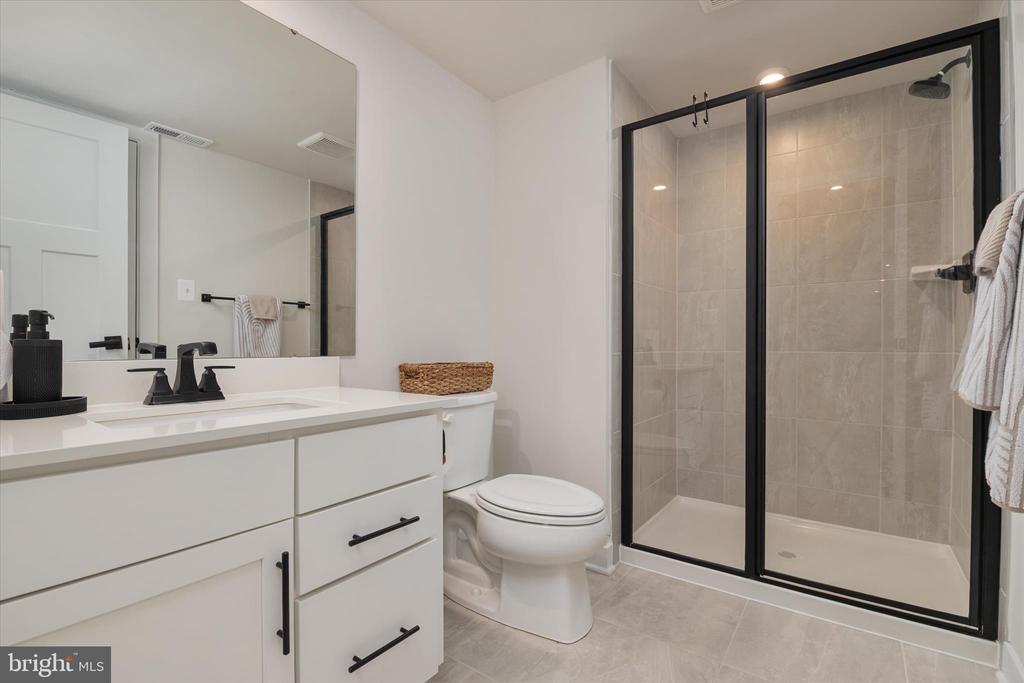 3322 MILKWEED COURT