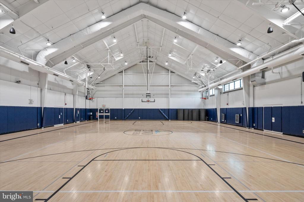 3322 MILKWEED COURT