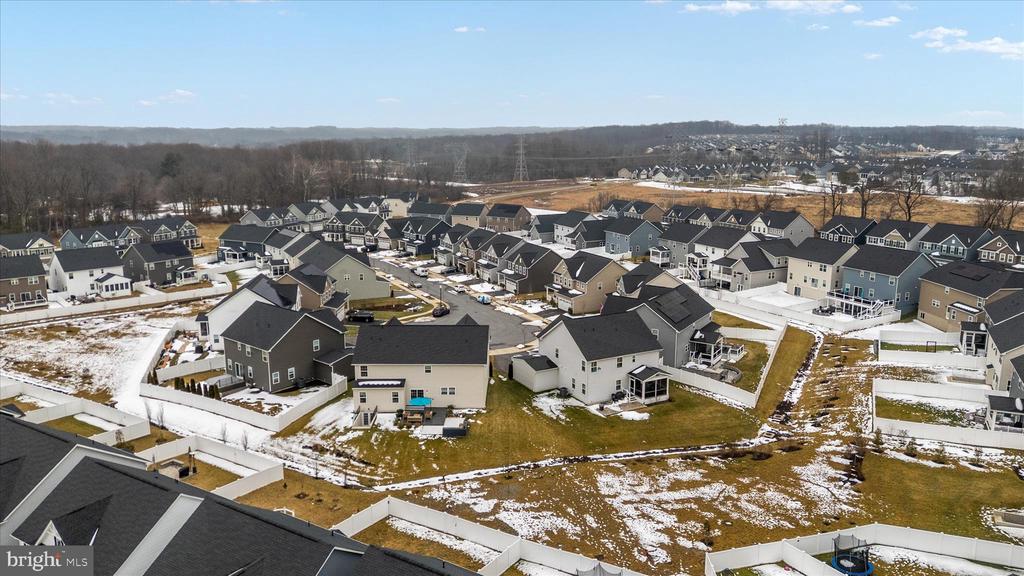 3322 MILKWEED COURT