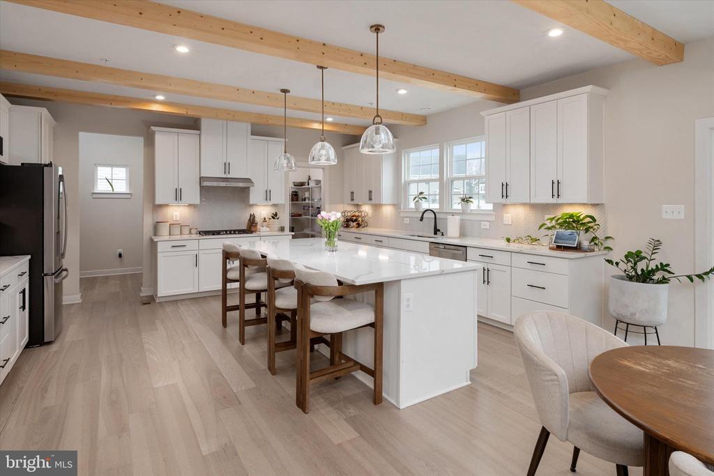 3322 MILKWEED COURT