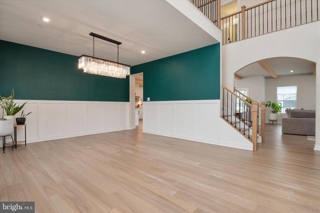 3322 MILKWEED COURT