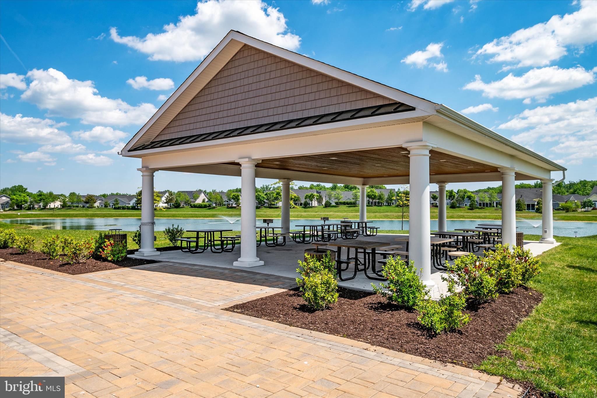 3322 MILKWEED COURT