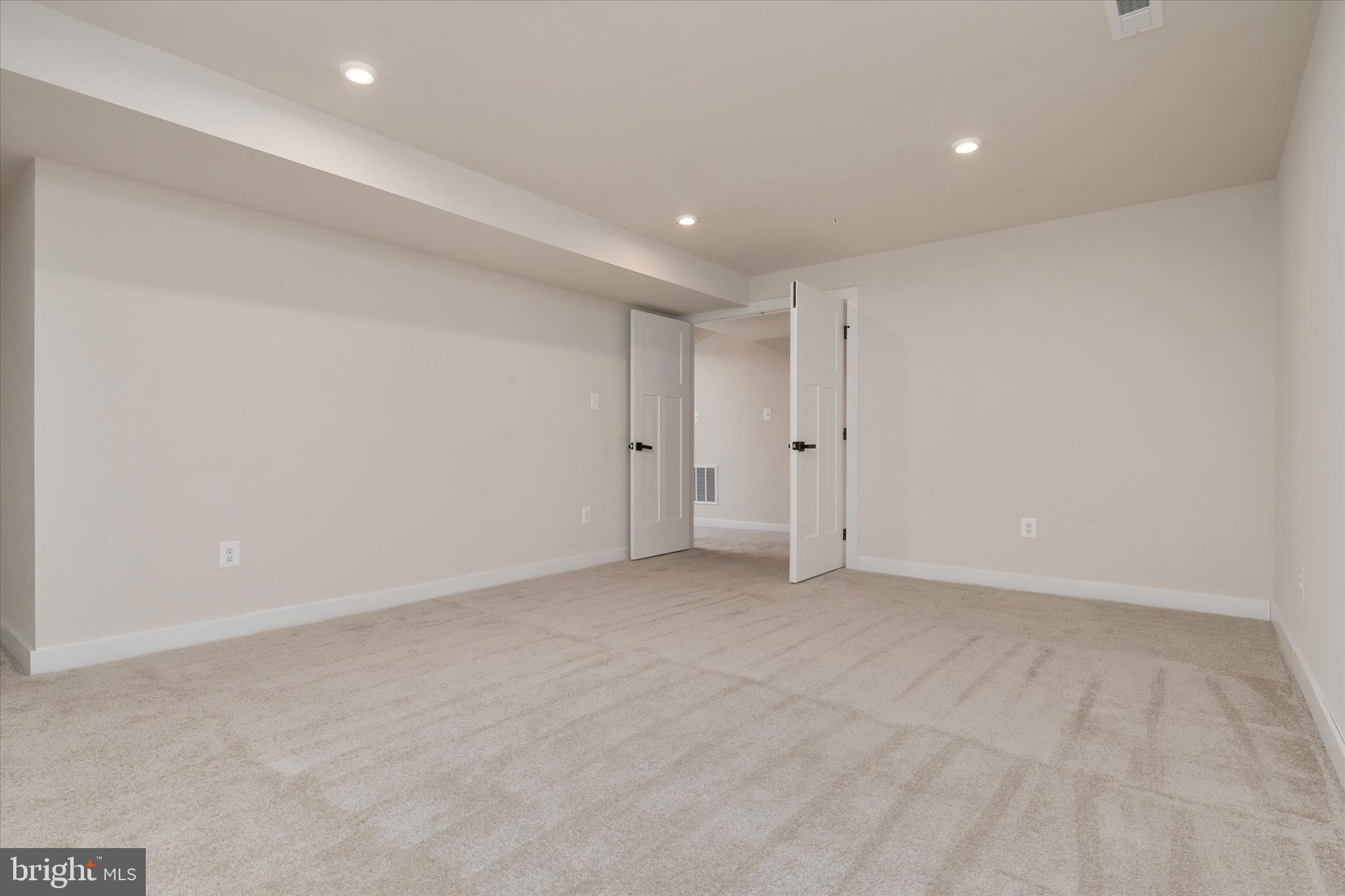 3322 MILKWEED COURT