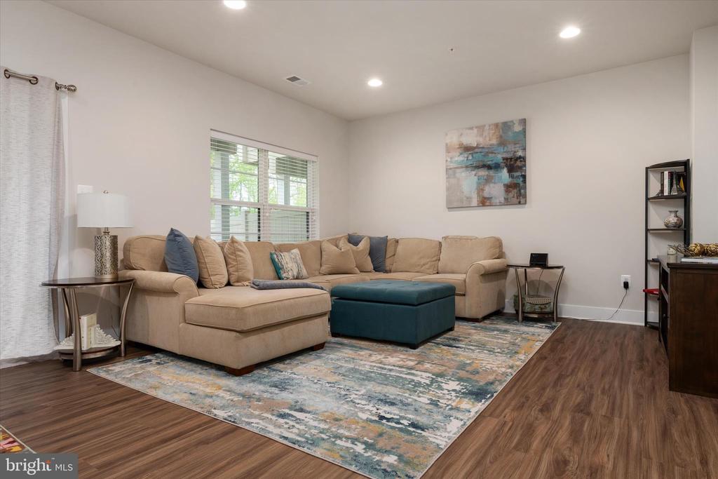 3208 WELLSPRING LANE