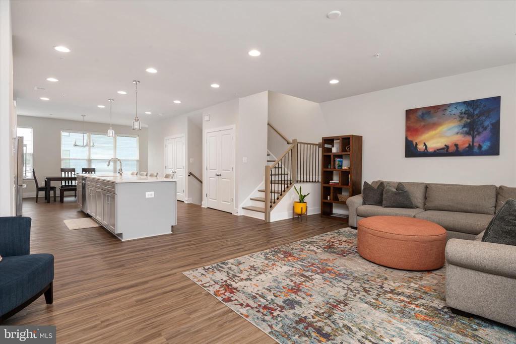3208 WELLSPRING LANE