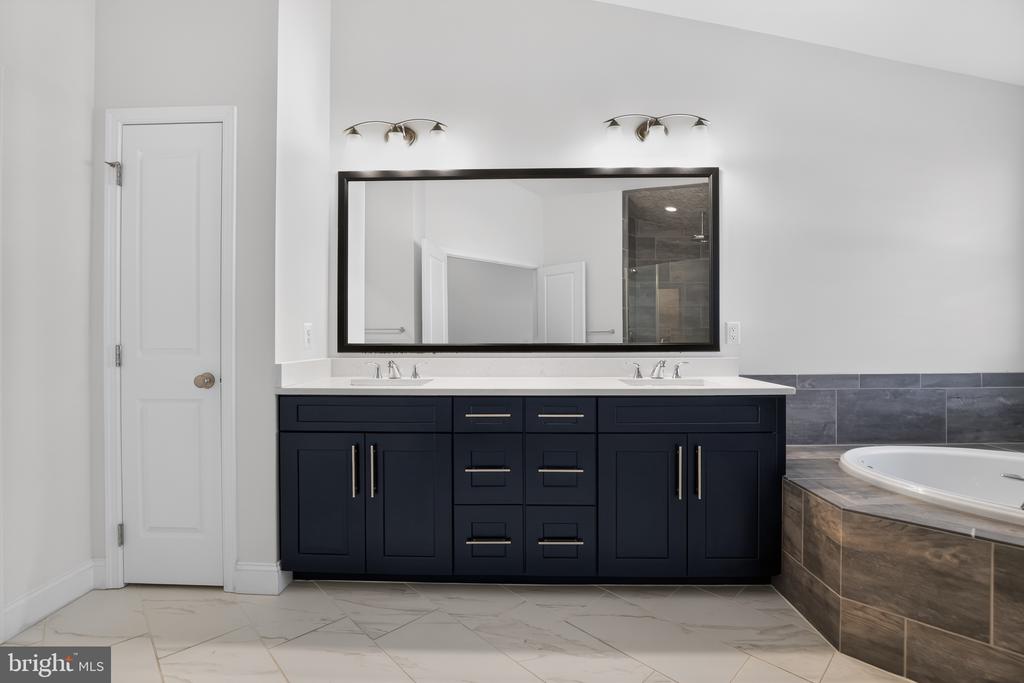 1322 GRAND CANOPY DRIVE