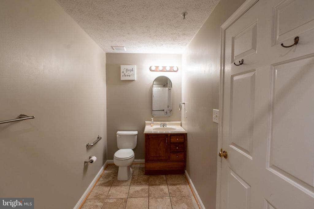 689 WINDING STREAM WAY Unit: 101