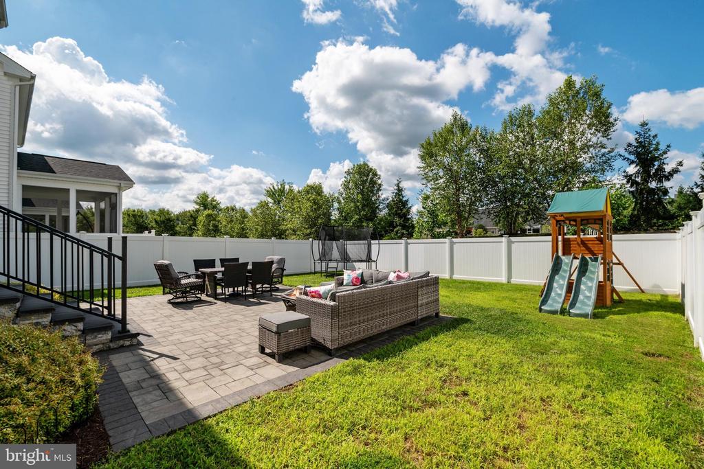 1248 SPANISH OAK WAY