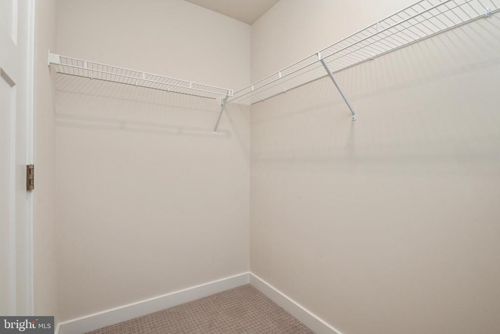 1248 SPANISH OAK WAY