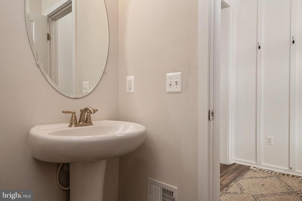 1248 SPANISH OAK WAY