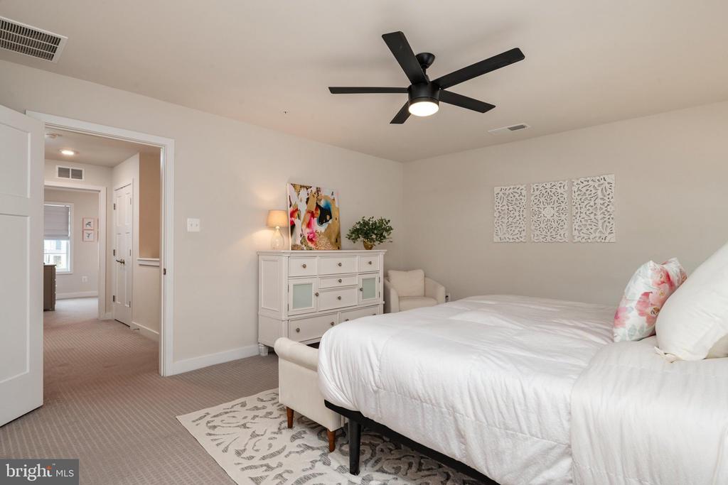 1248 SPANISH OAK WAY