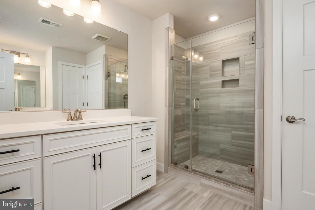 1248 SPANISH OAK WAY