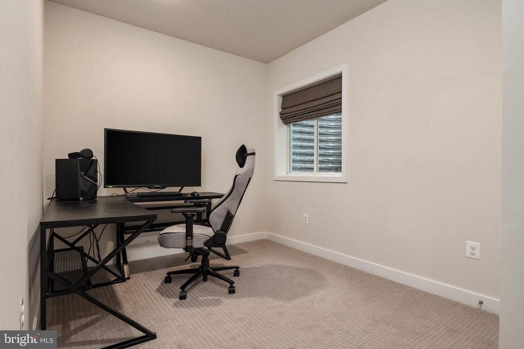 1248 SPANISH OAK WAY