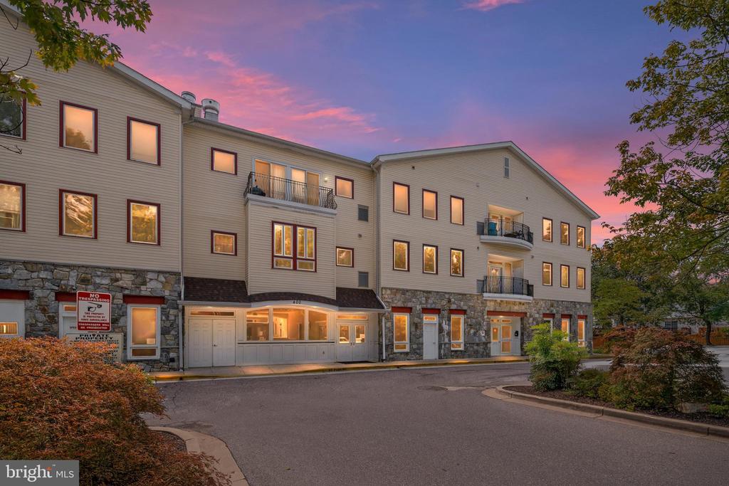 400 RENFRO DRIVE Unit: 213