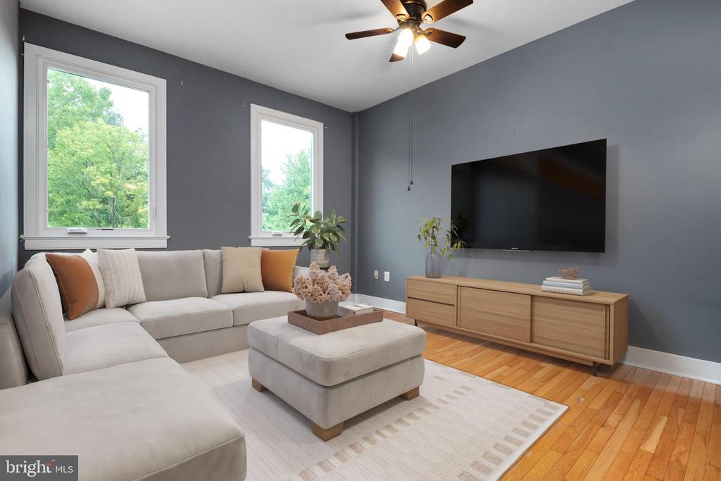 400 RENFRO DRIVE Unit: 213