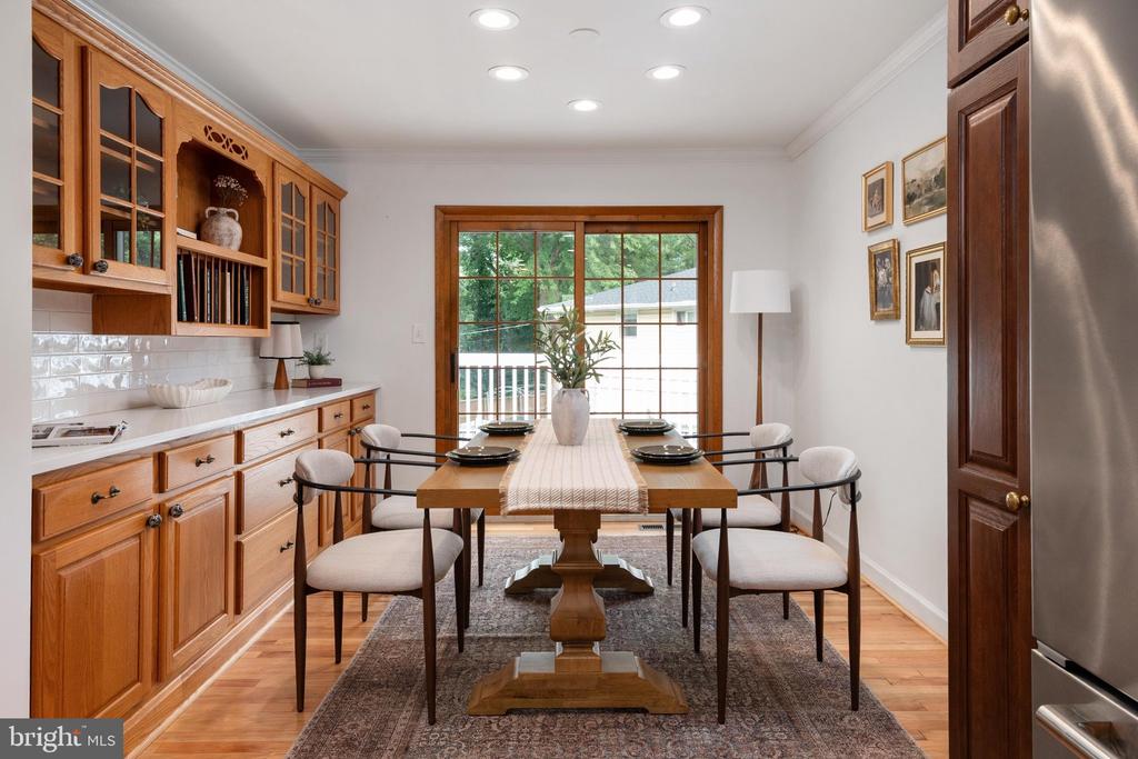 242 CROSS CREEK DRIVE