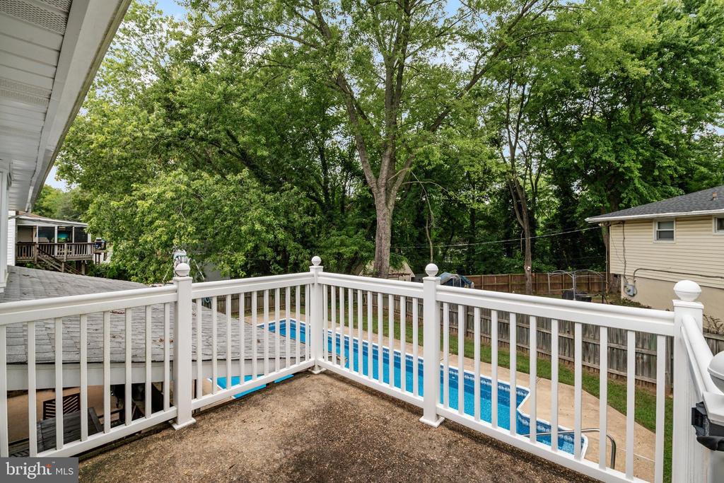 242 CROSS CREEK DRIVE