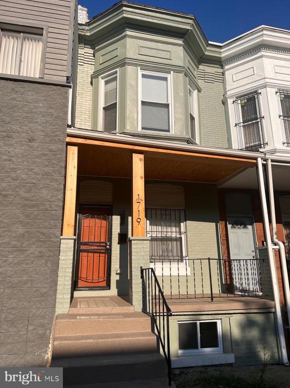 1719 N MONROE STREET