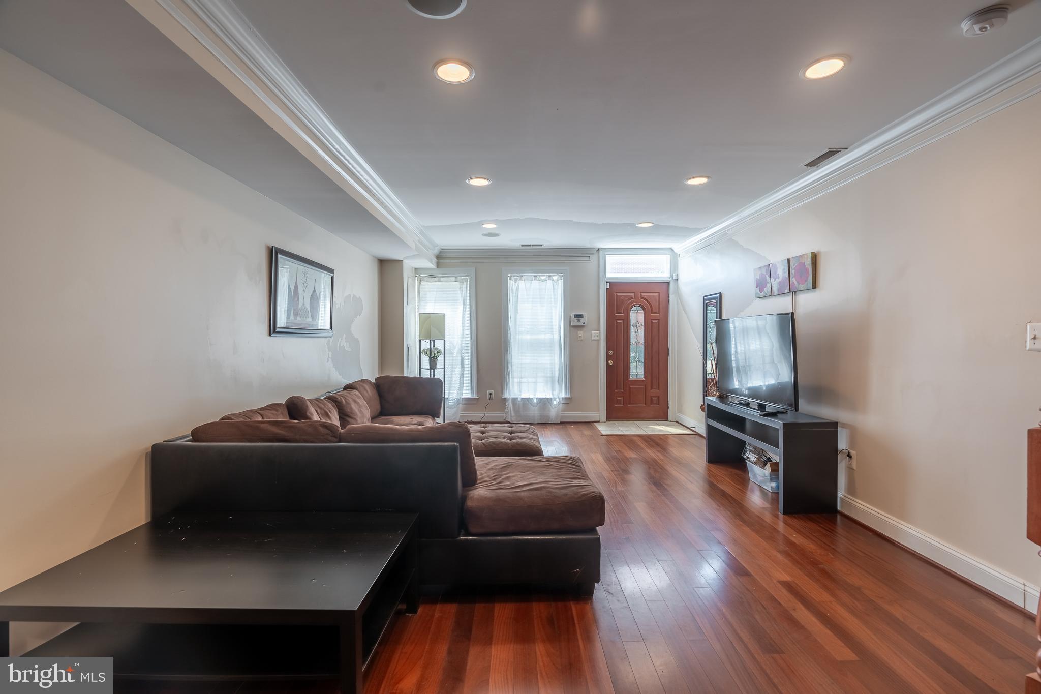 106 W CROSS STREET