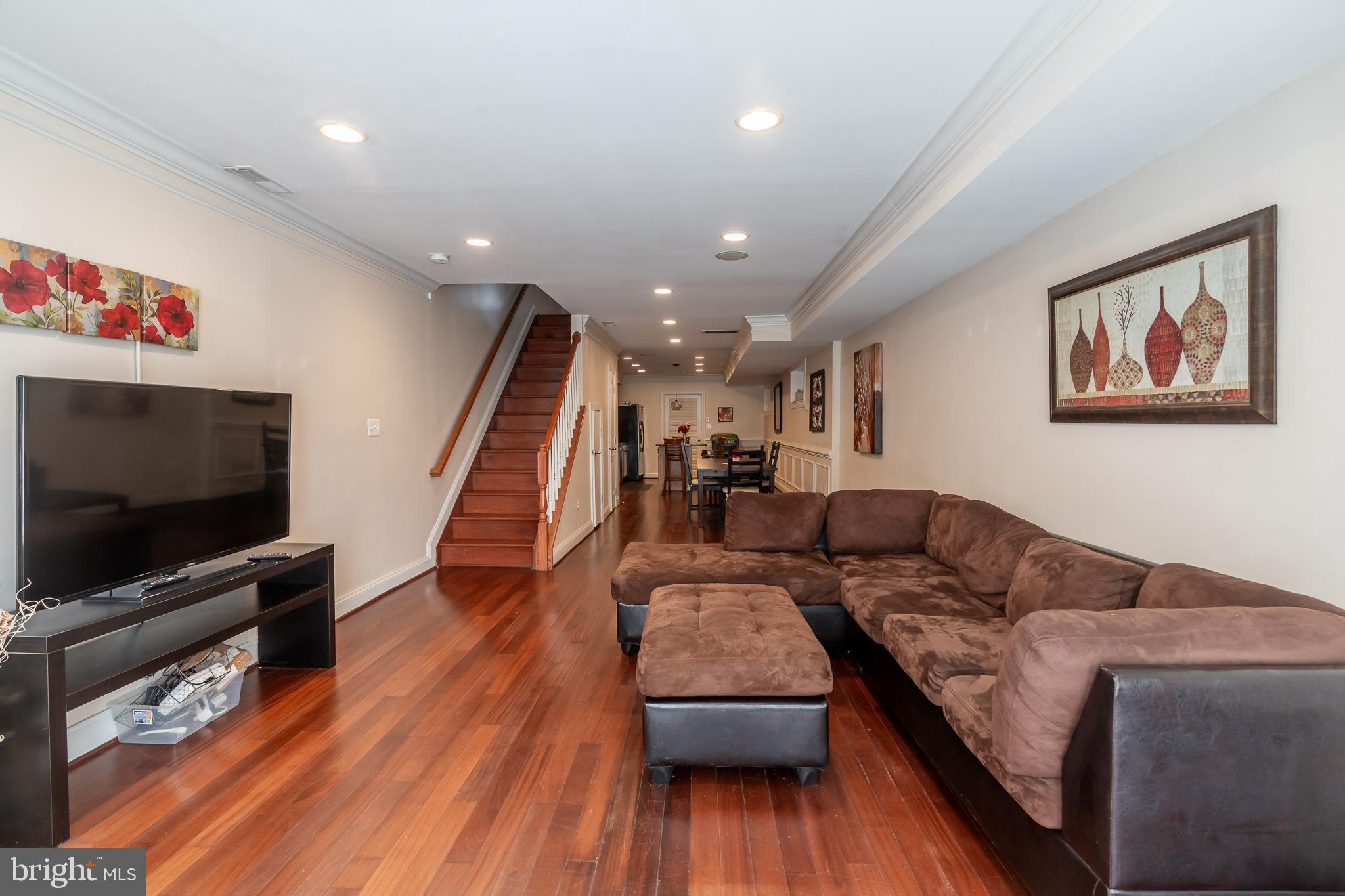 106 W CROSS STREET