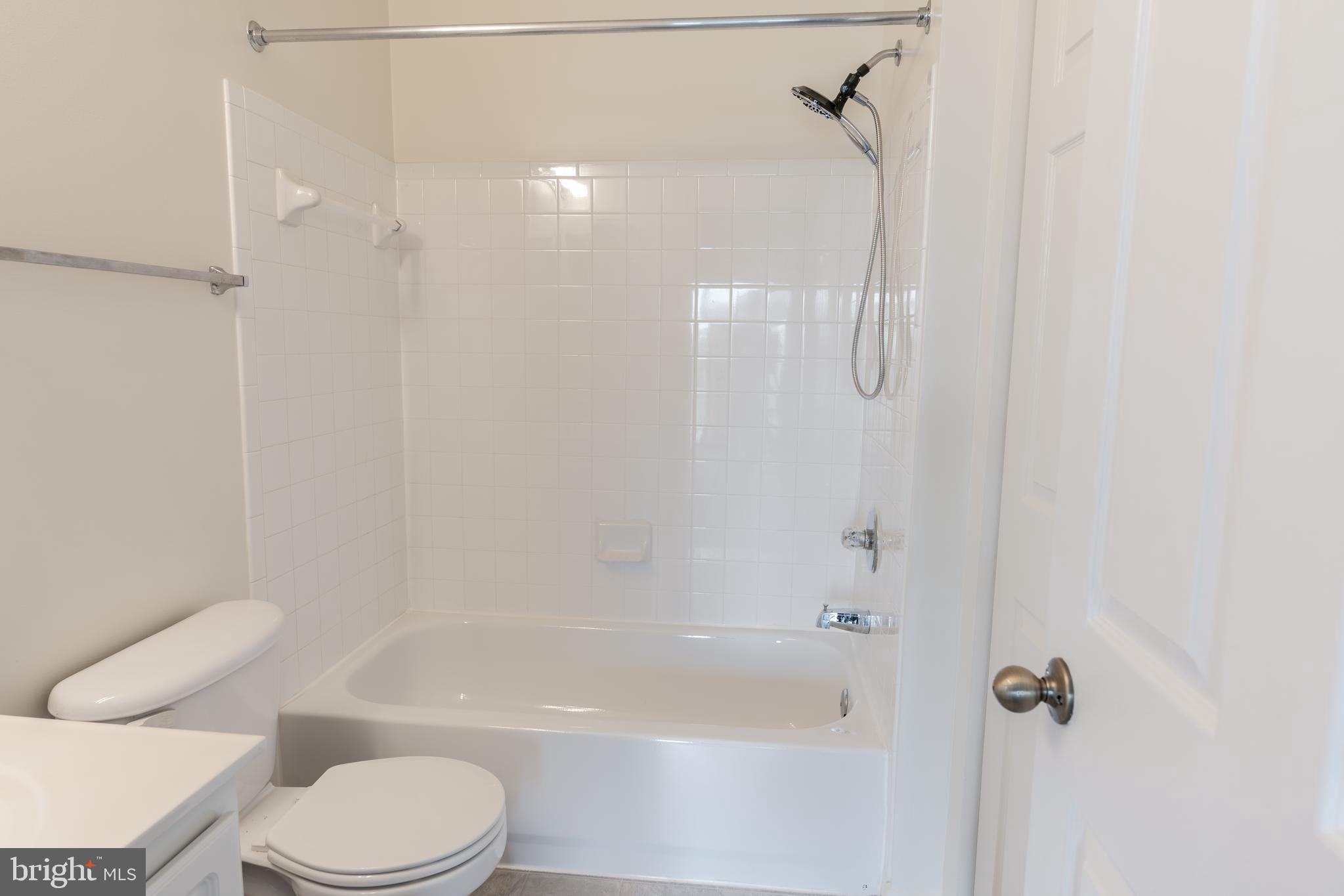 2705 ASHFIELD DRIVE 301