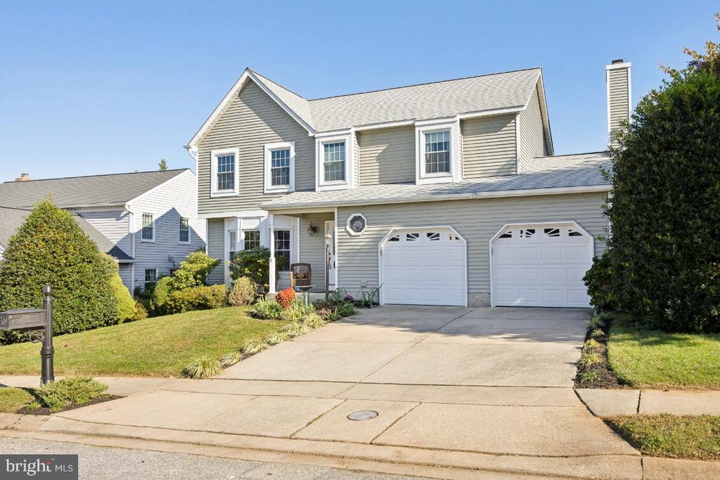 3 MOSS VIEW CT