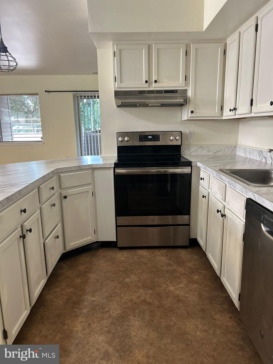8103 GREENSPRING WAY B 8103B