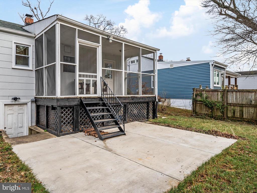 150 SANFORD AVENUE