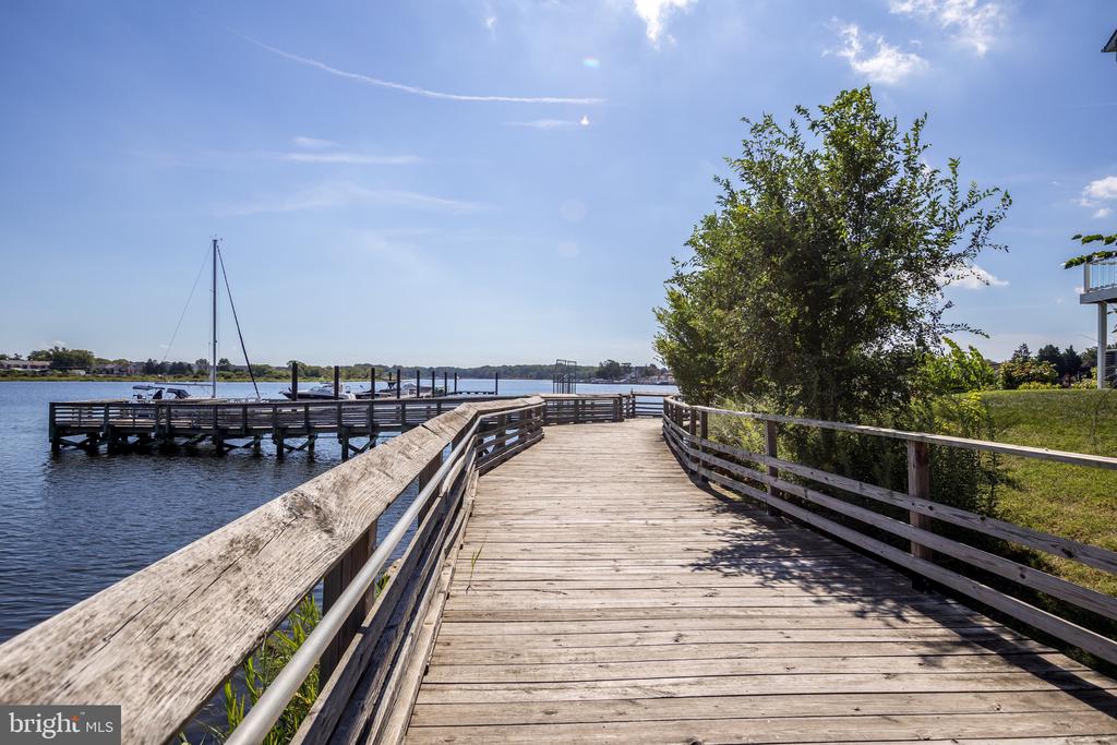 8203 SEAWORTHY WAY
